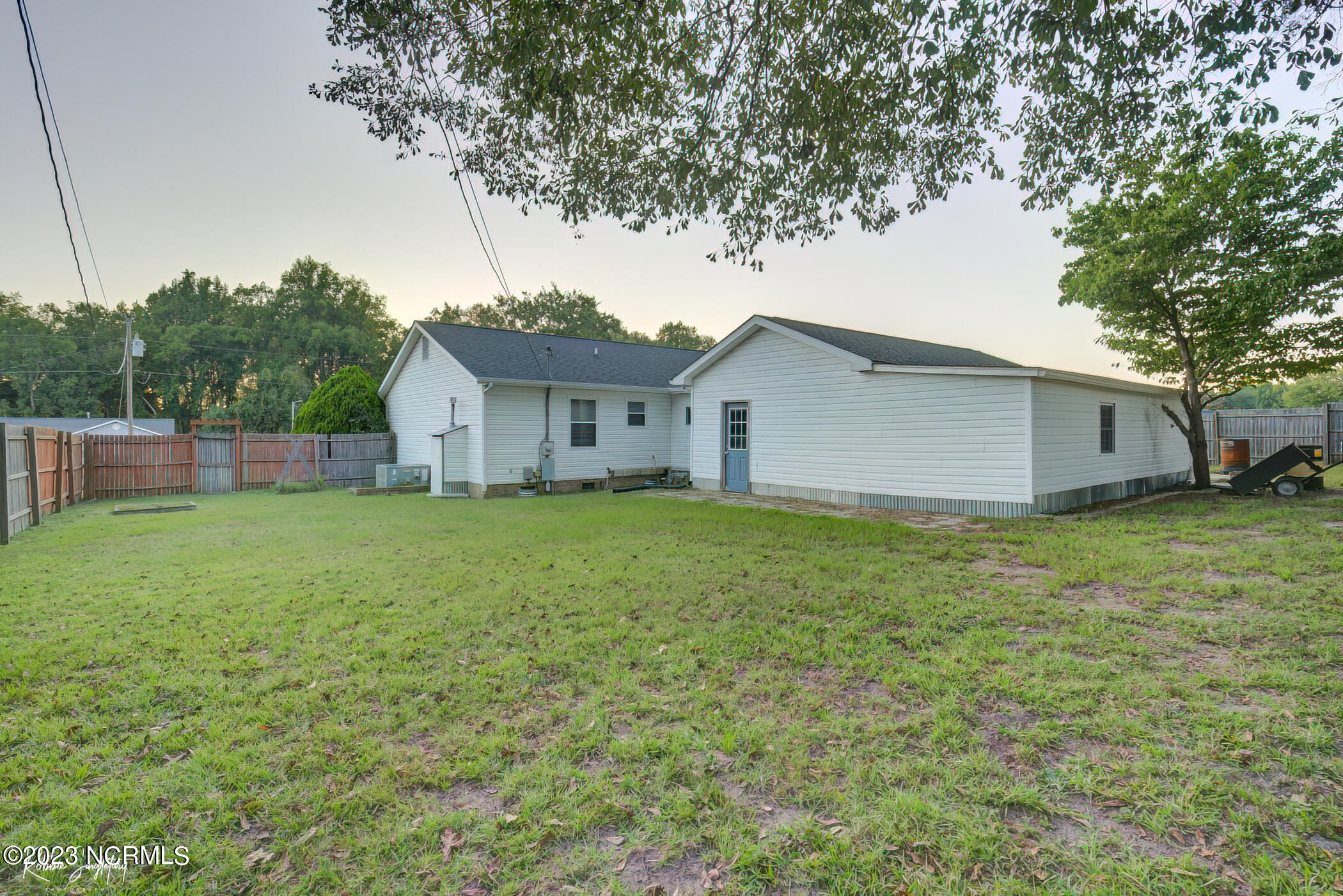 131 Chance Drive Rockingham, NC 28379 - Photo 33 of 34 DSC00339_40_41-DeNoiseAI-low-light