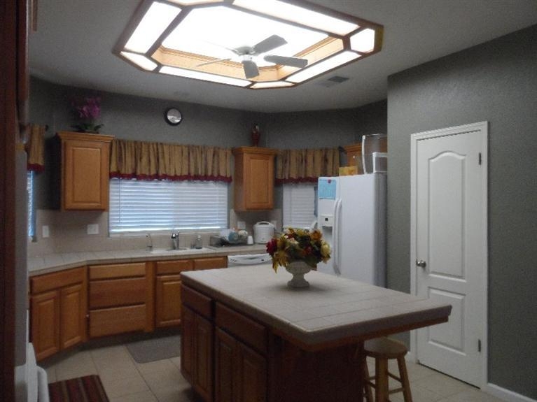 286 East Olson Avenue Reedley, CA 93654 - Photo 9 of 10 Gallery Image 9