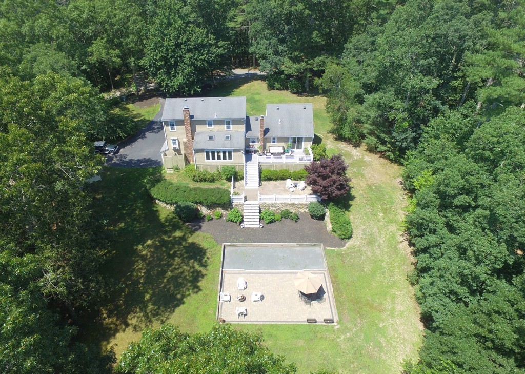 77 Carr Road Duxbury, MA 02332 - Photo 13 of 15 Gallery Image 13