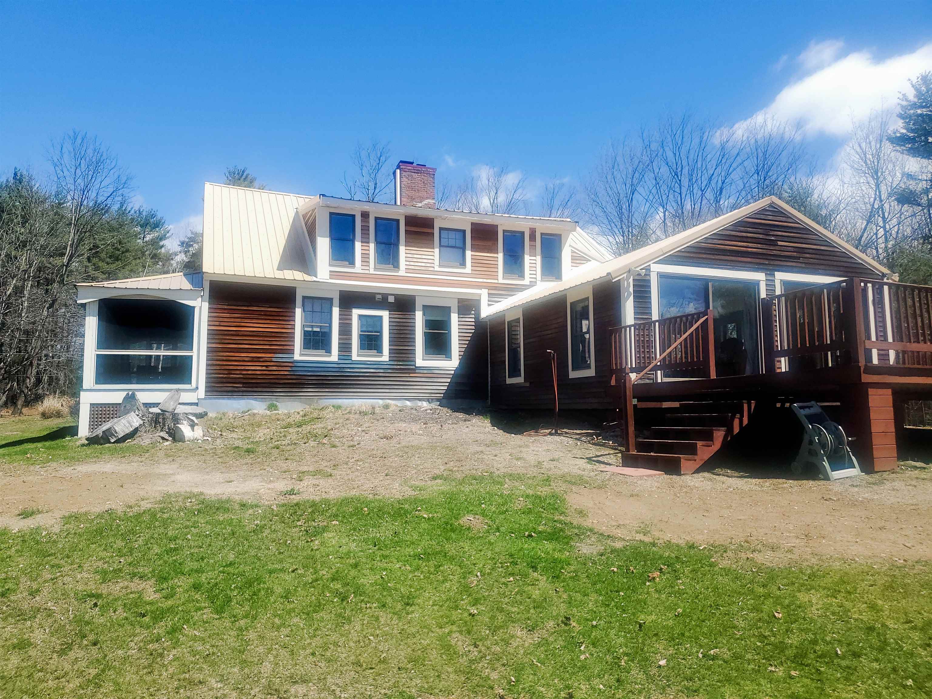 143 Lyford Road Brookfield, NH 03872 - Photo 2 of 29 Gallery Image 2