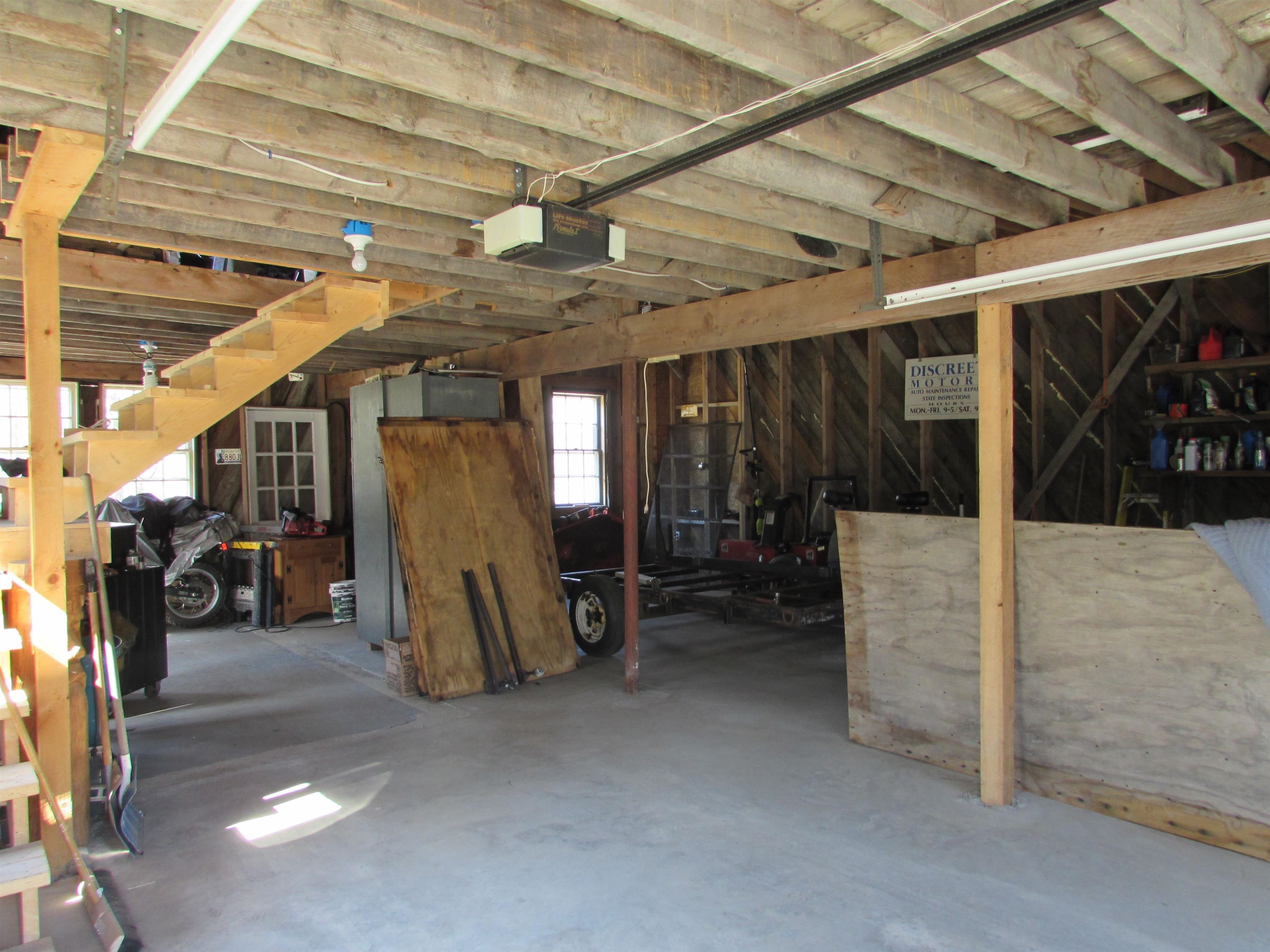 143 Lyford Road Brookfield, NH 03872 - Photo 9 of 29 Gallery Image 9