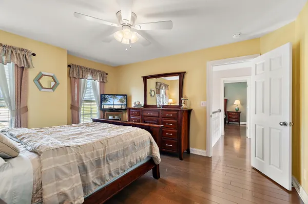 $810,000 | 5052 Dickinson Court, St. Joseph, MI 49085