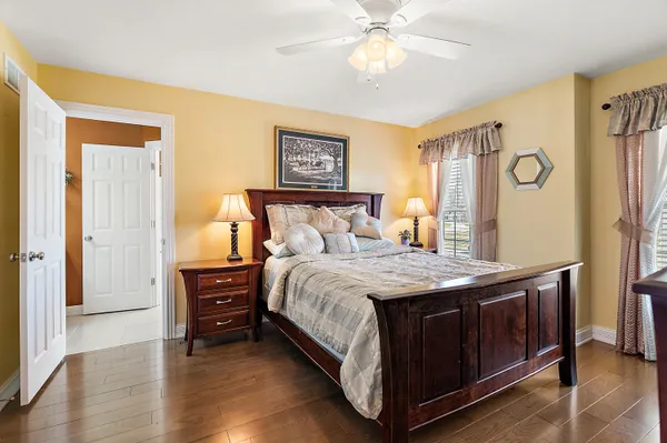 $810,000 | 5052 Dickinson Court, St. Joseph, MI 49085