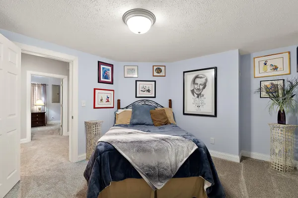 $810,000 | 5052 Dickinson Court, St. Joseph, MI 49085