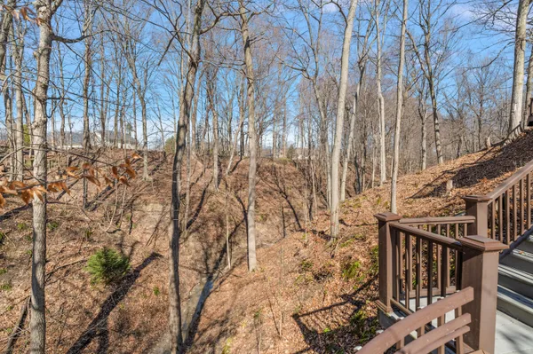 $810,000 | 5052 Dickinson Court, St. Joseph, MI 49085