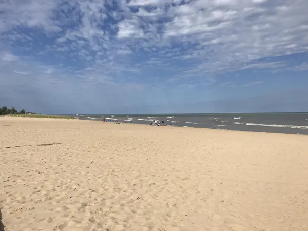 $810,000 | 5052 Dickinson Court, St. Joseph, MI 49085