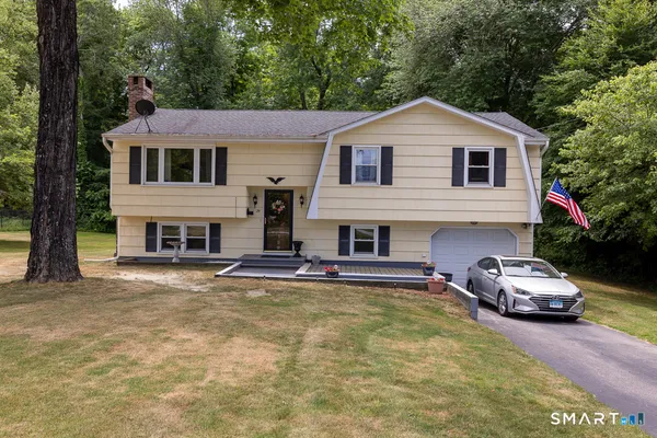 $385,000 | 24 Joe Williams Road, East Haddam, CT 06469