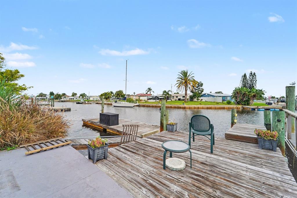 4865 Shell Stream Boulevard New Port Richey, FL 34652 - Photo 21 of 25 Gallery Image 21