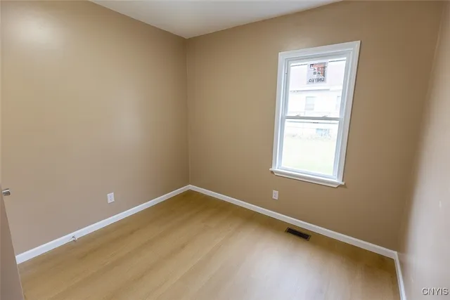 $194,900 | 231 Carbon Street, Syracuse, NY 13208