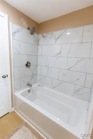 $194,900 | 231 Carbon Street, Syracuse, NY 13208