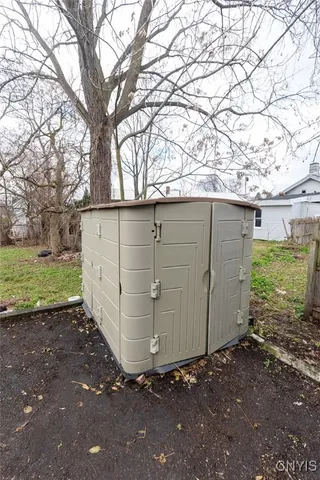 $194,900 | 231 Carbon Street, Syracuse, NY 13208