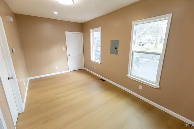 $194,900 | 231 Carbon Street, Syracuse, NY 13208