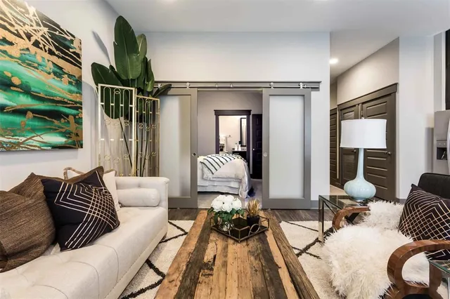 $2,395 | 8110 Park Lane, Unit 519, Dallas, TX 75231