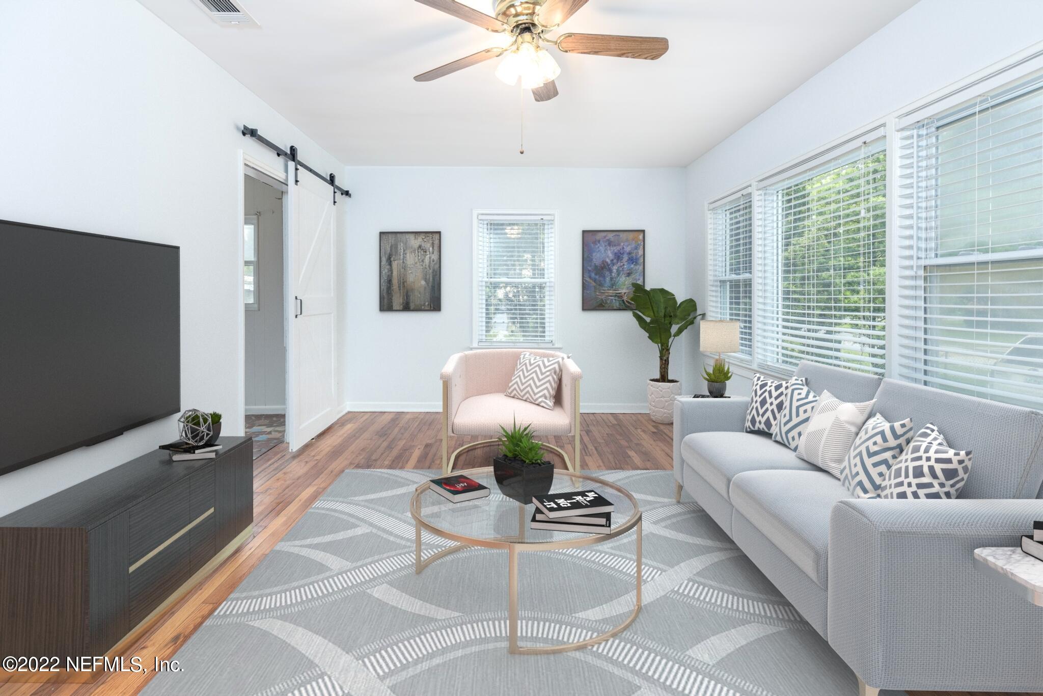 2420 Bayview Road Jacksonville, FL 32210 - Photo 2 of 24 Family Room