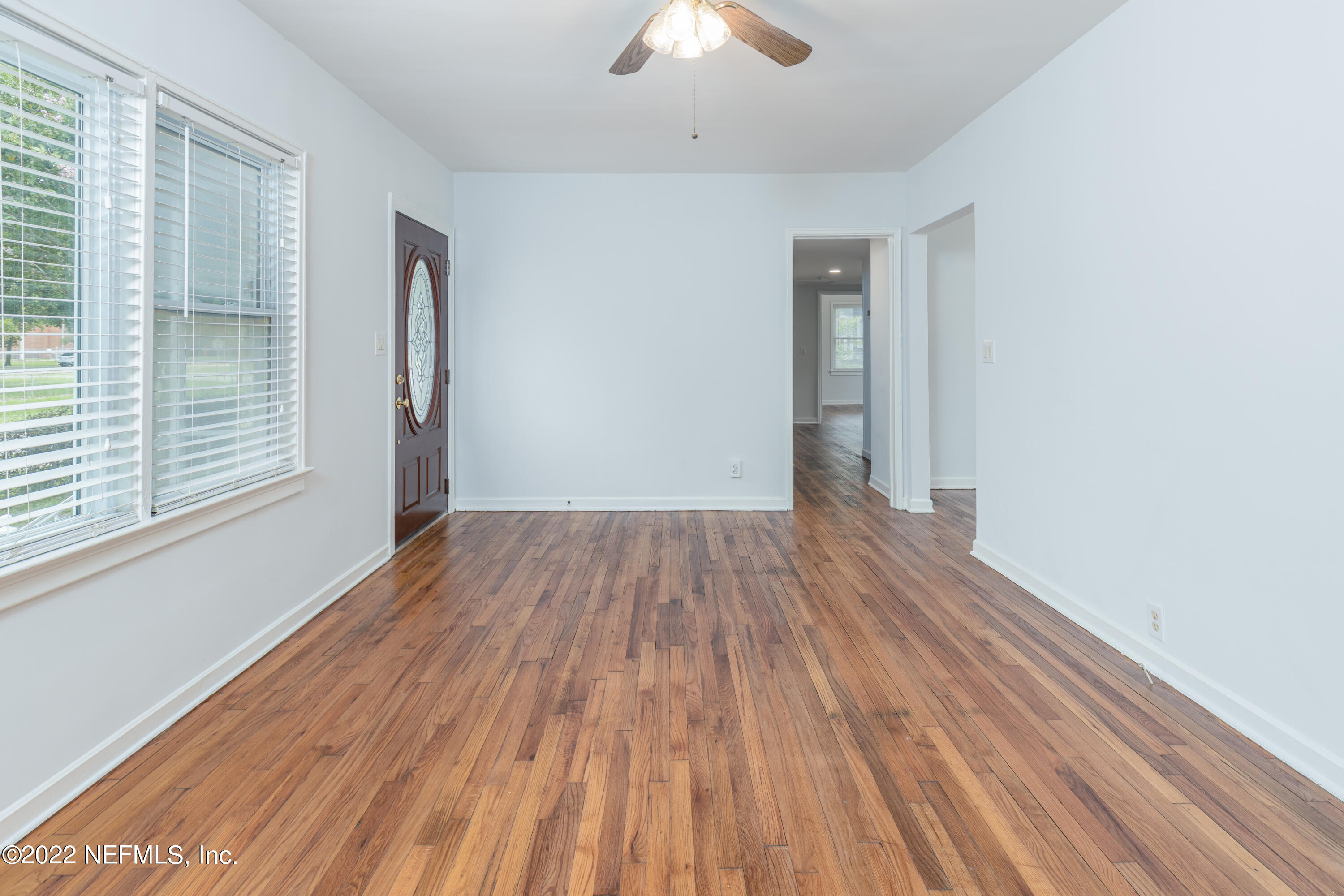 2420 Bayview Road Jacksonville, FL 32210 - Photo 4 of 24 Wood floors