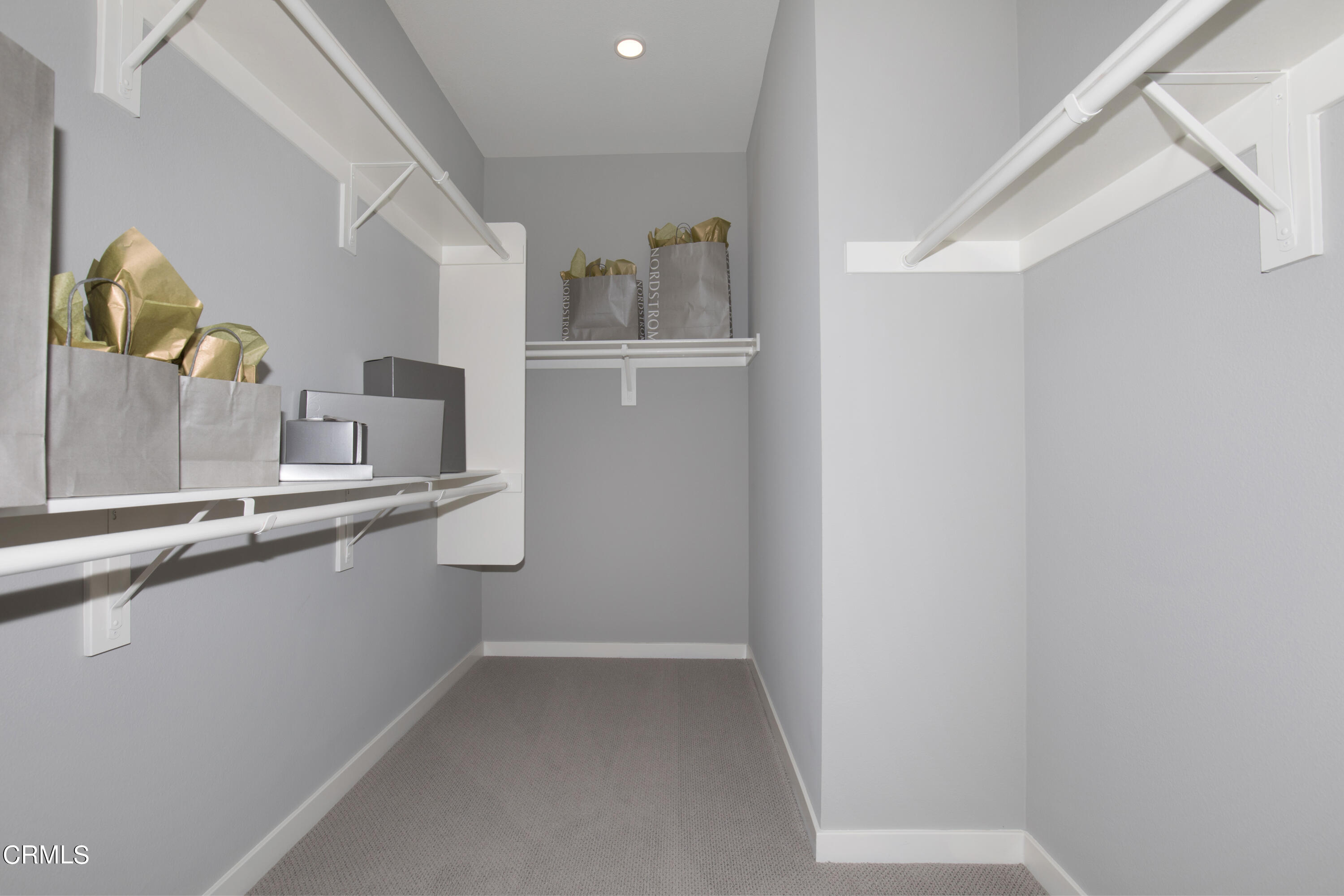 703 Winchester Drive Oxnard, CA 93036 - Photo 13 of 30