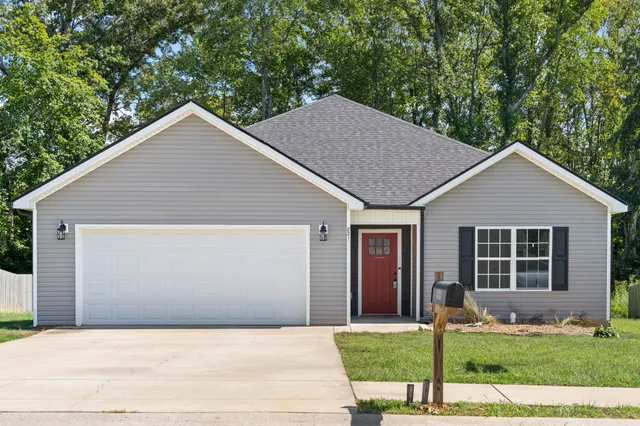 $1,725 | 821 Rushing Drive, Clarksville, TN 37042