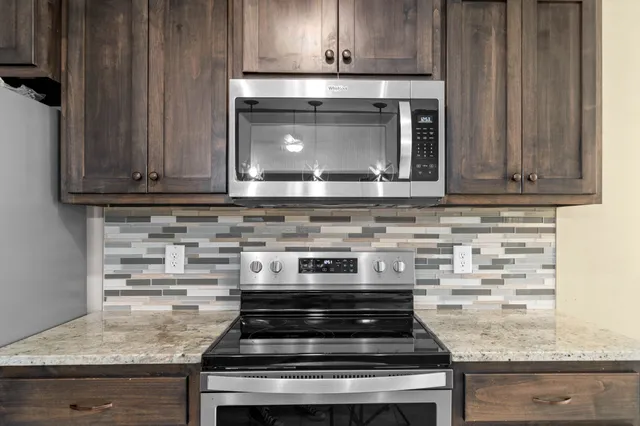 $1,725 | 821 Rushing Drive, Clarksville, TN 37042