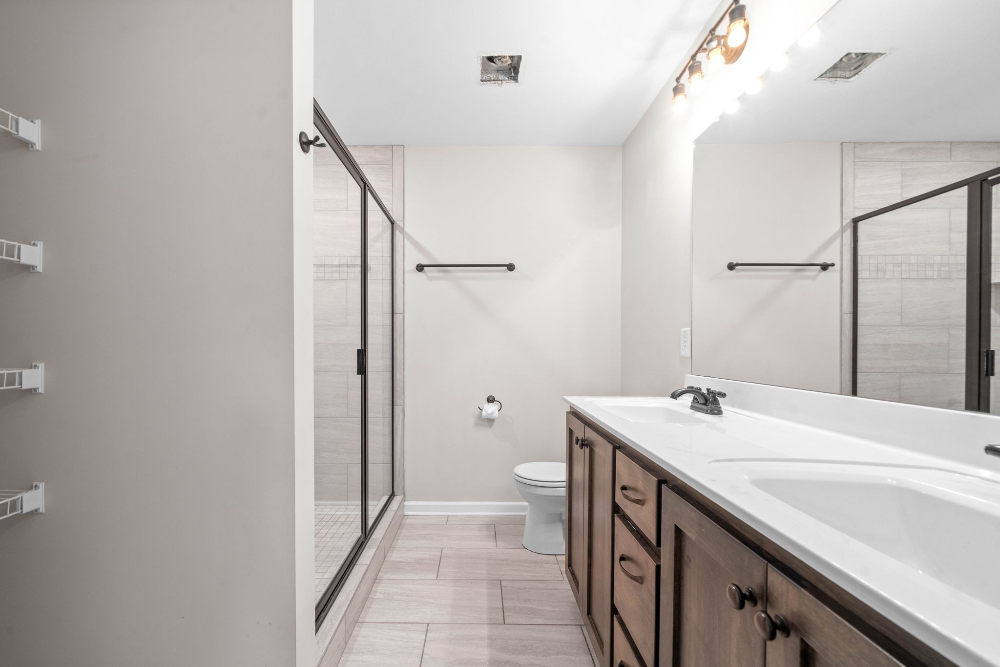 821 Rushing Drive Clarksville, TN 37042 - Photo 18 of 31