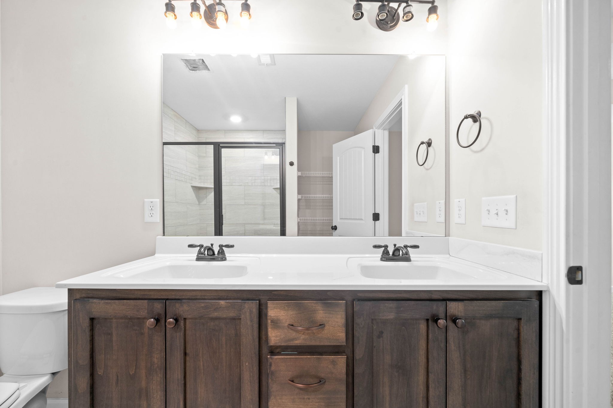 821 Rushing Drive Clarksville, TN 37042 - Photo 19 of 31