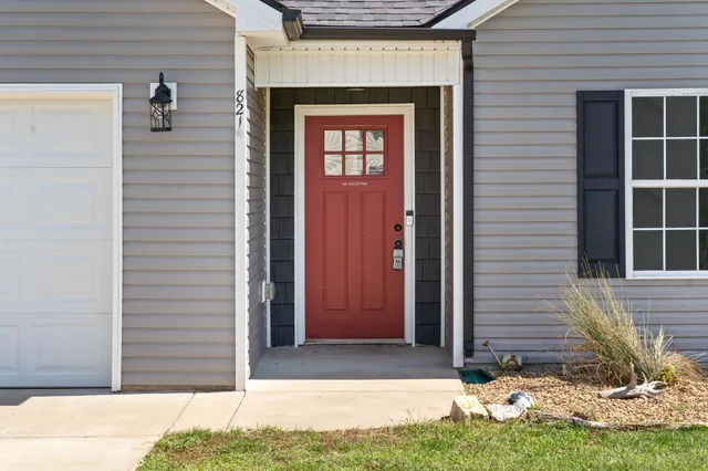 $1,725 | 821 Rushing Drive, Clarksville, TN 37042