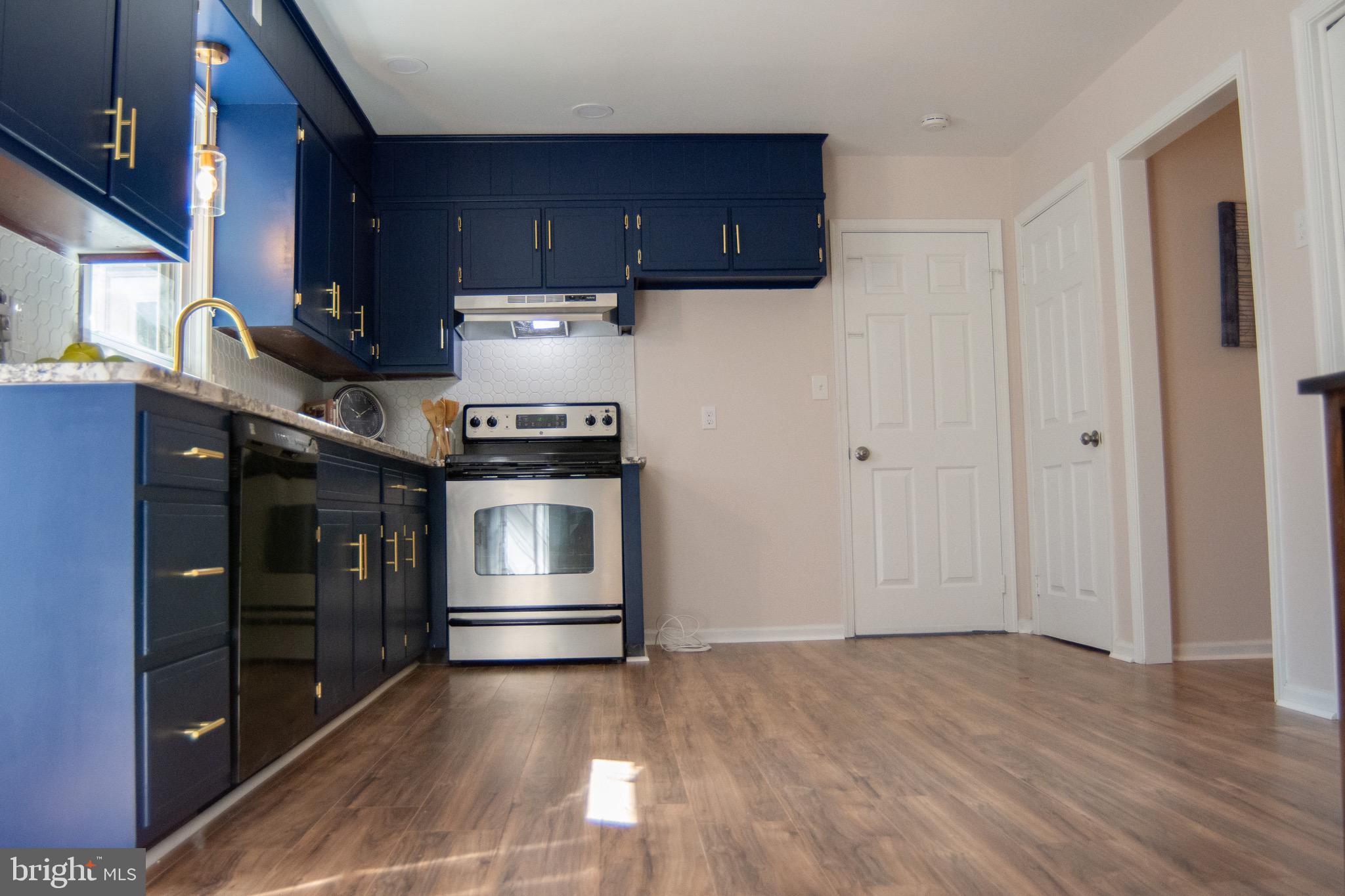 48 Pinewood Avenue Lititz, PA 17543 - Photo 12 of 44
