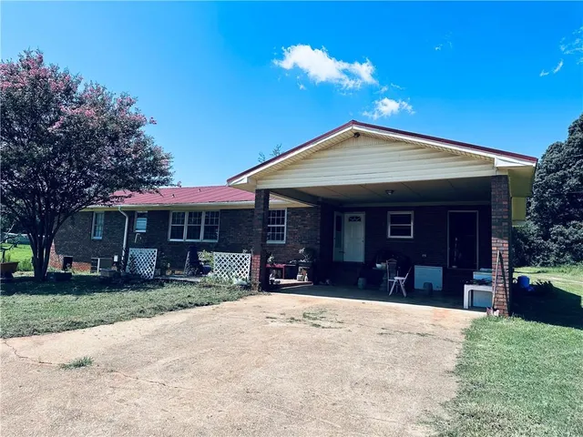 $650,000 | 4308 Athens Road, Carnesville, GA 30521