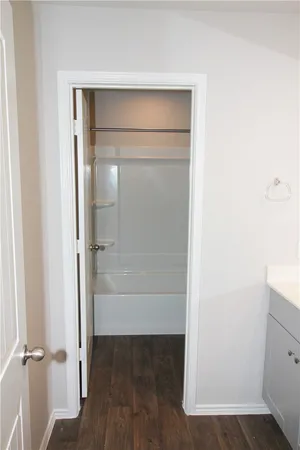 $2,400 | 13004 Brahmin Drive, Austin, TX 78724