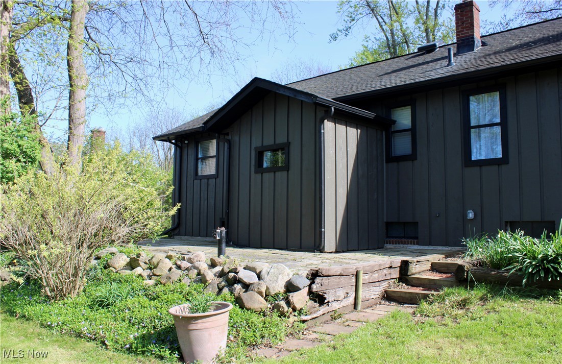 24836 Kennedy Ridge Road North Olmsted, OH 44070 - Photo 27 of 29 Gallery Image 27