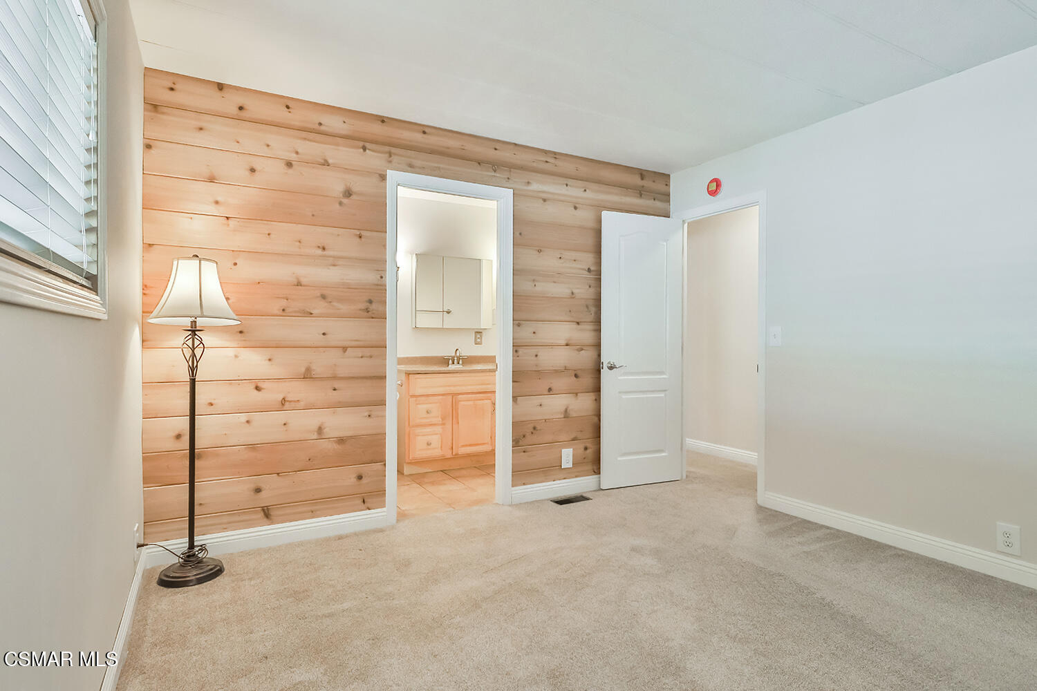 1550 Rory Lane, Unit 70 Simi Valley, CA 93063 - Photo 23 of 45 eBedroom2-2