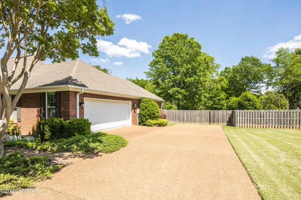 $425,000 | 95 Wilmington Cove, Jackson, TN 38305