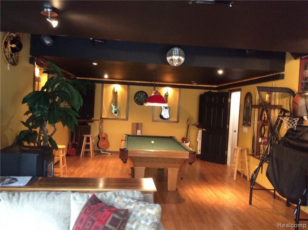 2435 West Coon Lake Road Howell, MI 48843 - Photo 17 of 34 image.jpg