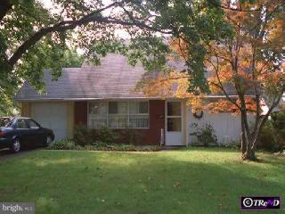54 Long Loop Road Levittown, PA 19056 - Photo 1 of 1 Gallery Image 1
