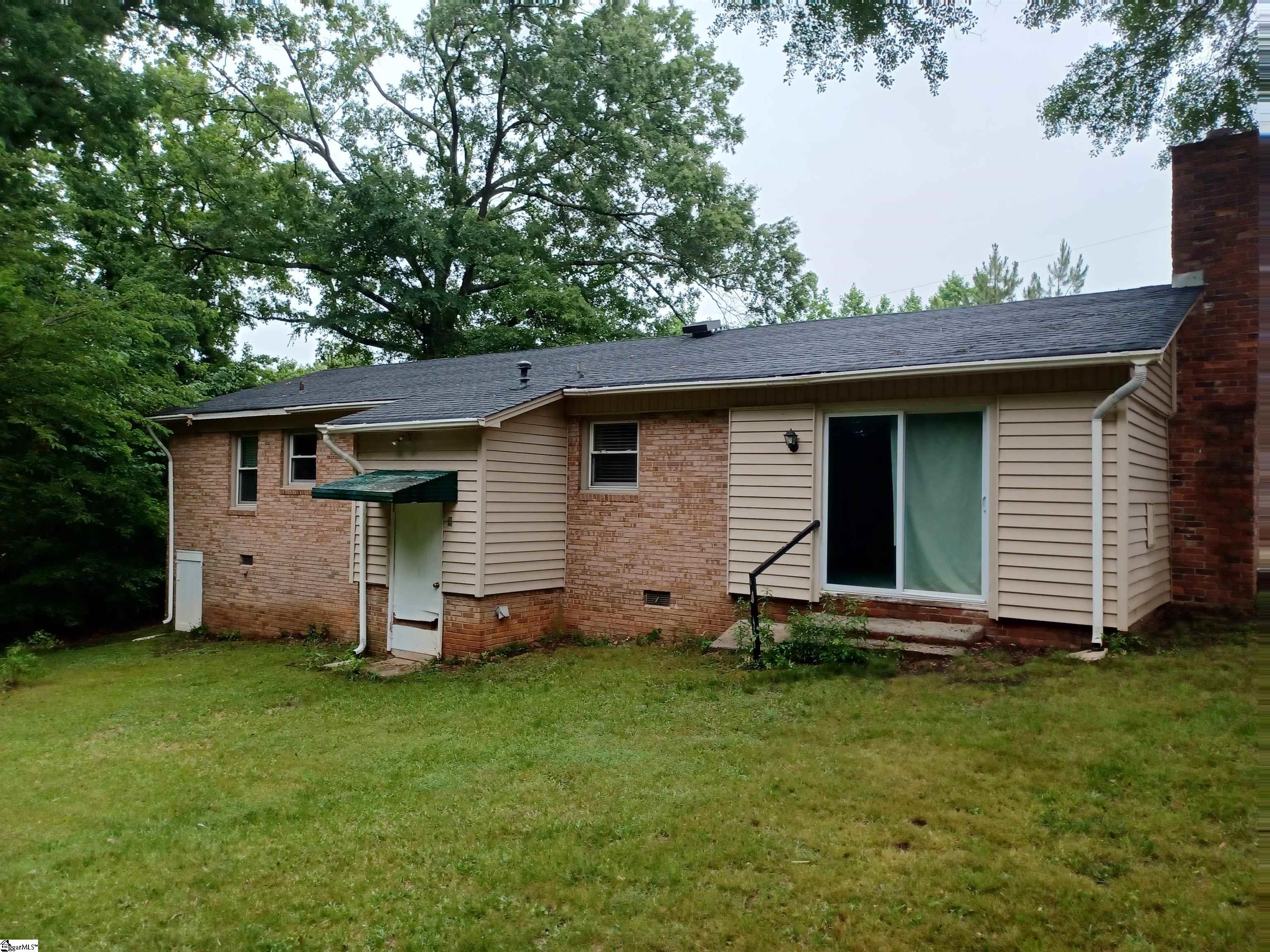 616 Sunset Circle Lancaster, SC 29720 - Photo 2 of 49
