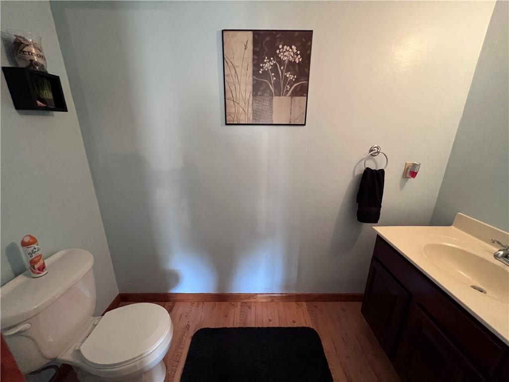 822 Old State Road Apollo, PA 15613 - Photo 14 of 28 a bathroom with a toilet and a sink