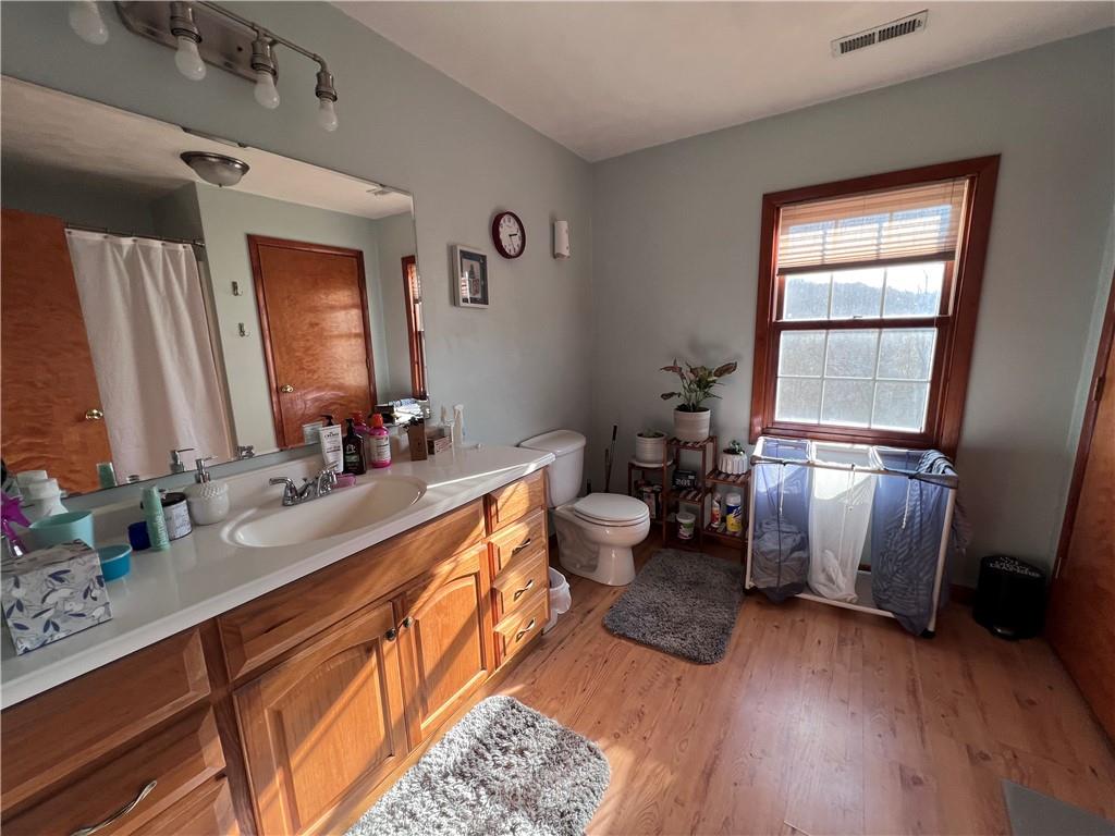 822 Old State Road Apollo, PA 15613 - Photo 19 of 28 a spacious bathroom with a double vanity sink and a mirror