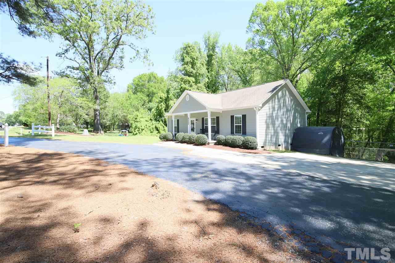 4333 Hicks Road Garner, NC 27529 - Photo 2 of 29 Gallery Image 2