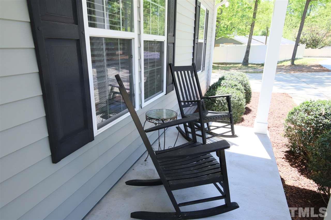 4333 Hicks Road Garner, NC 27529 - Photo 5 of 29 Gallery Image 5