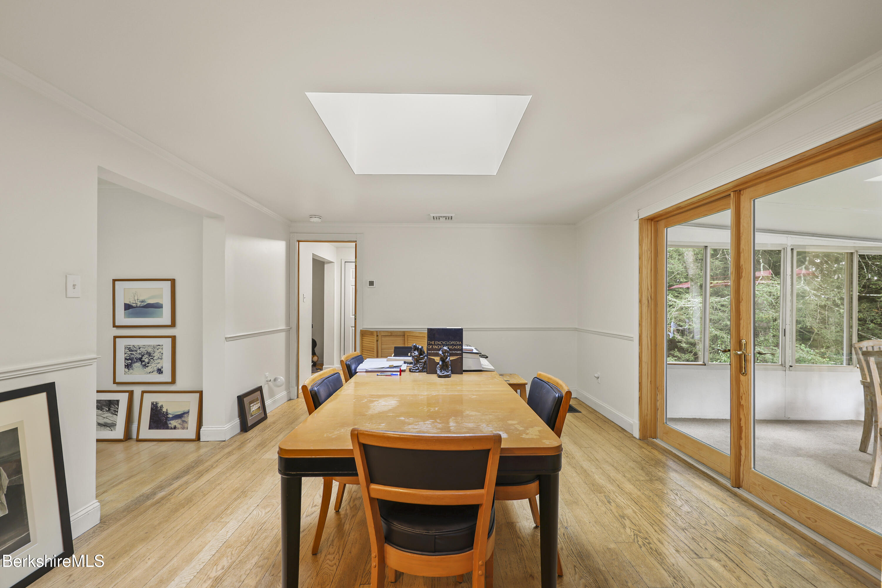 128 Rannapo Road Sheffield, MA 01257 - Photo 8 of 40 Dining room