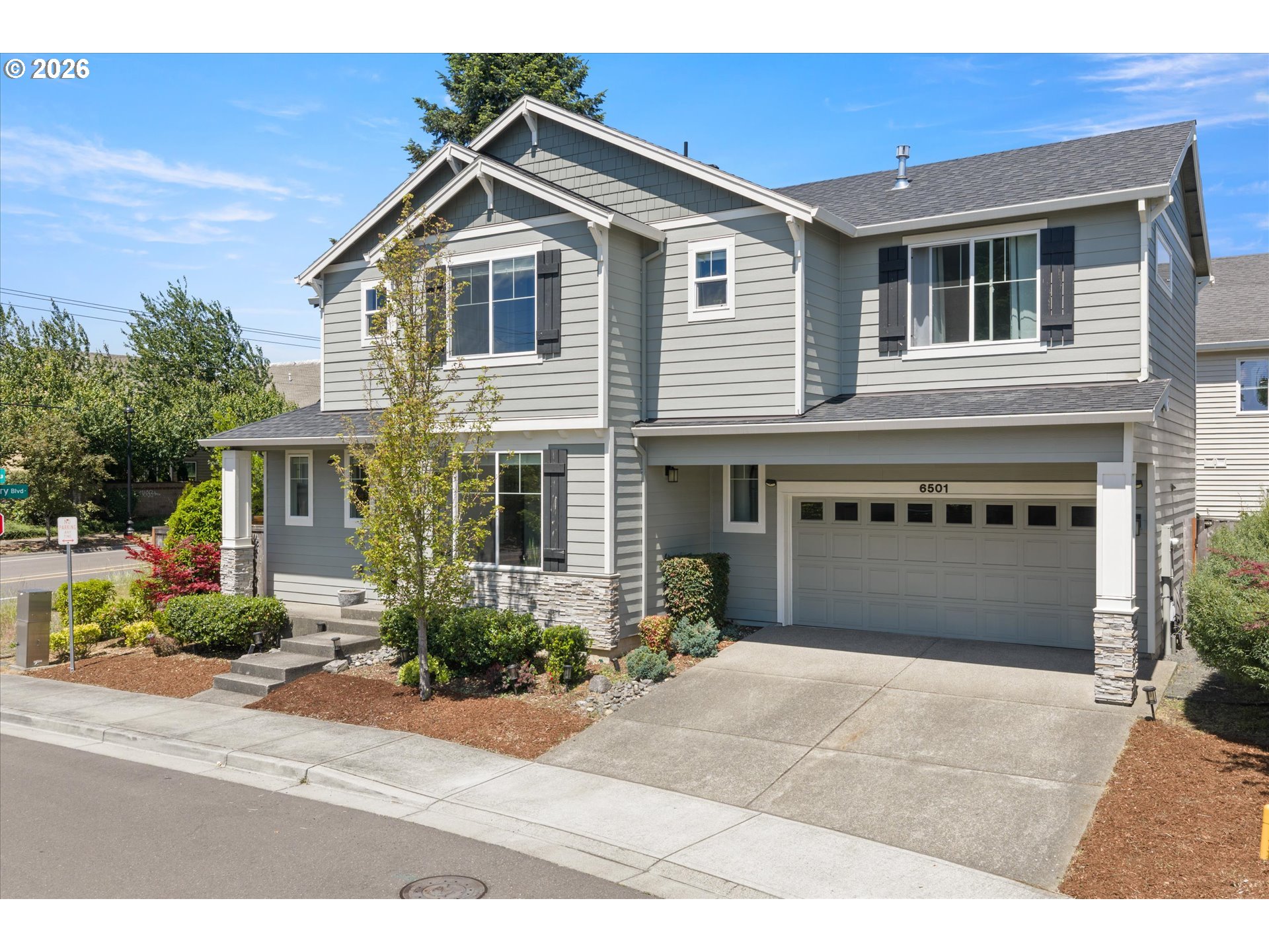 6501 Northeast Rainsong Lane Hillsboro, OR 97124 - Photo 2 of 28
