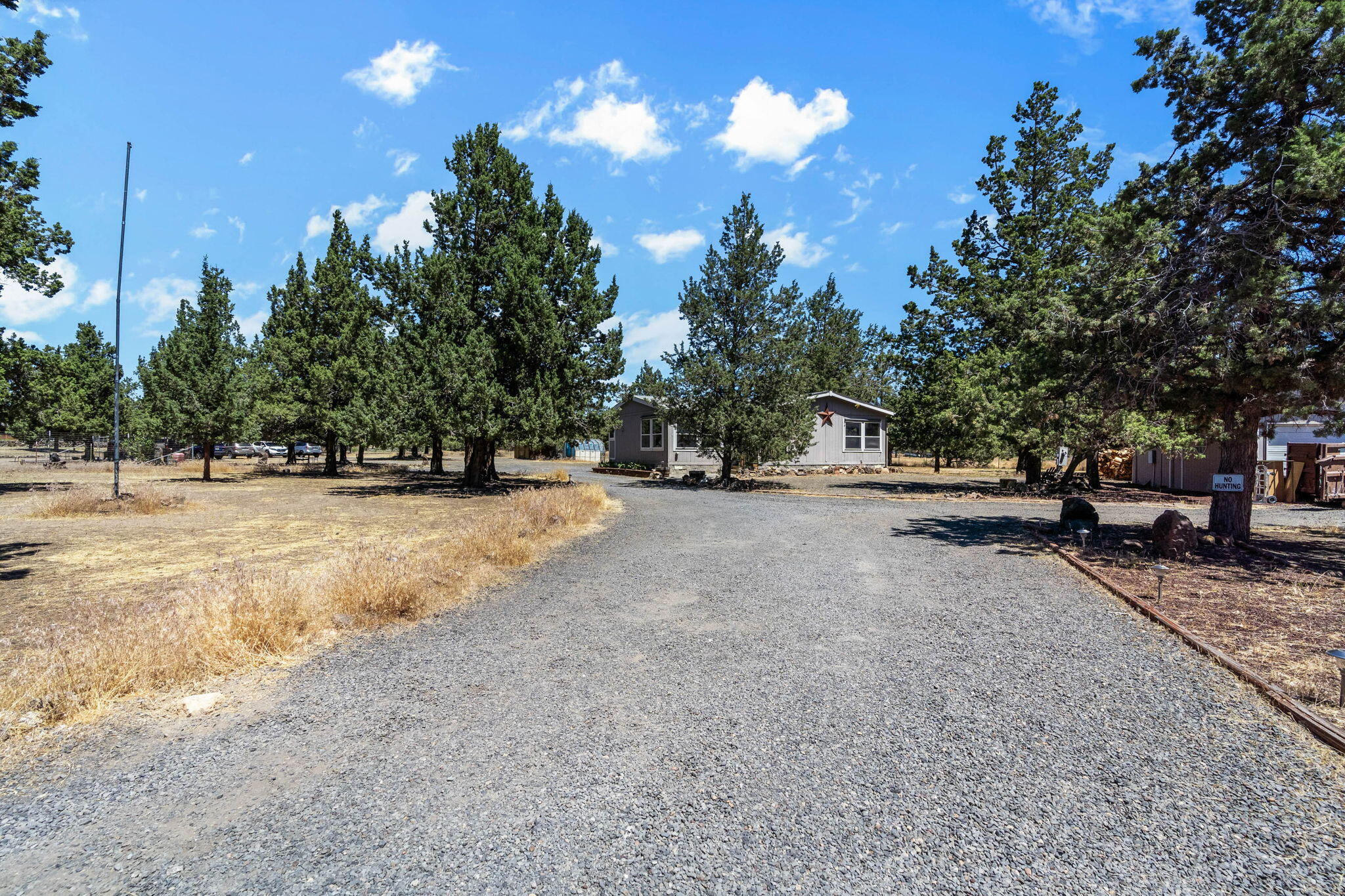 5638 Southwest Shad Road Terrebonne, OR 97760 - Photo 35 of 43 Circular drive leads to home