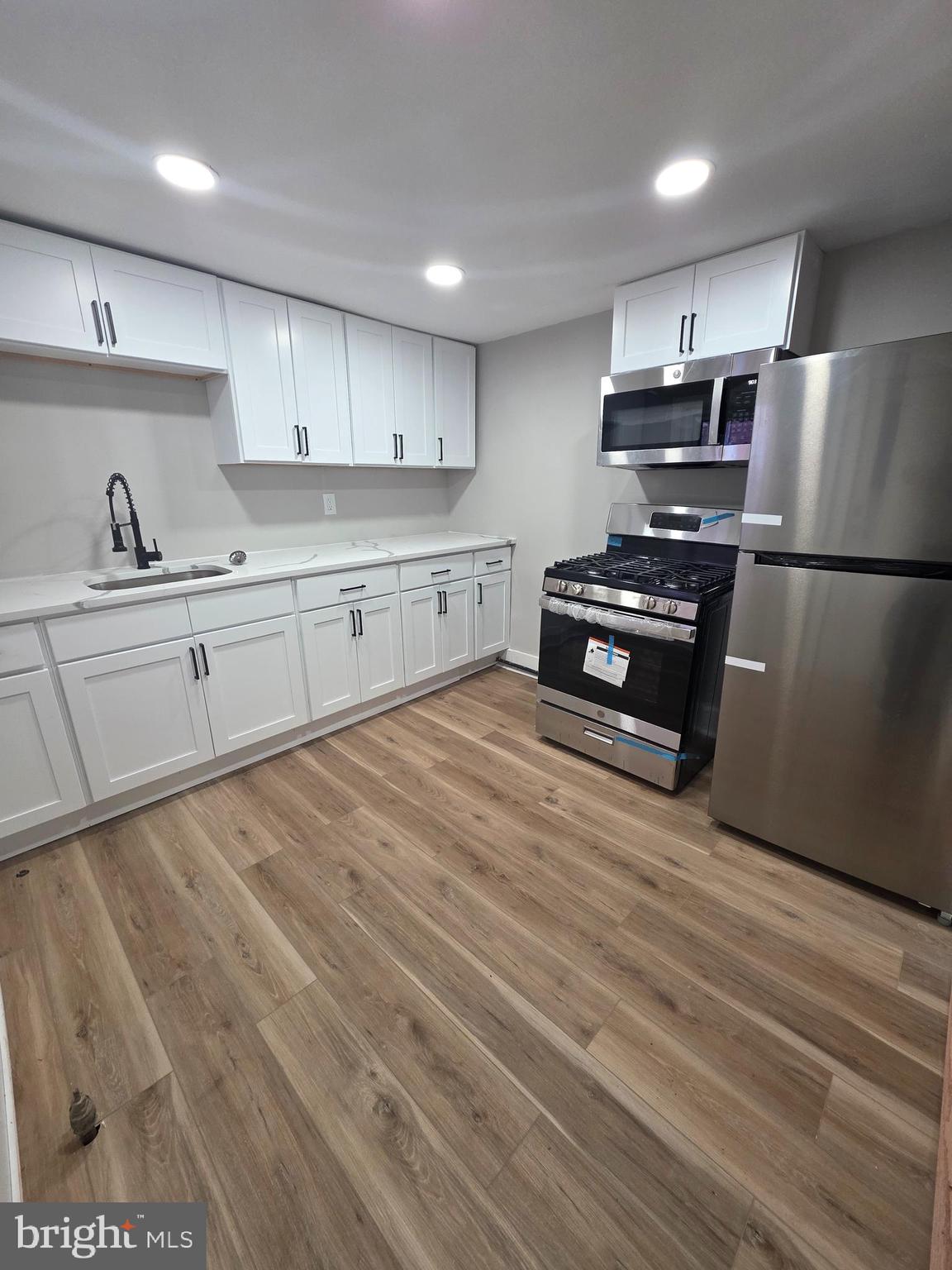331 Franklin Street Reading, PA 19602 - Photo 4 of 13