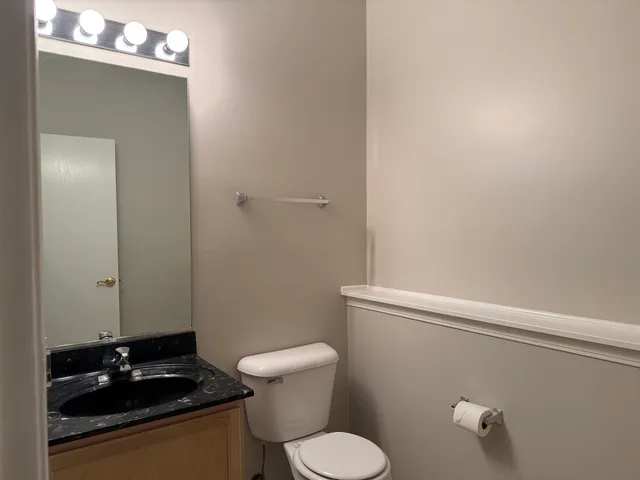 $2,600 | 11717 South Derby Lane, Plainfield, IL 60585