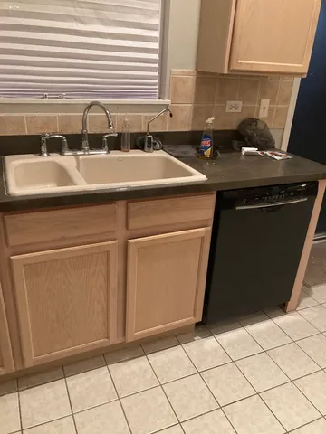 $2,600 | 11717 South Derby Lane, Plainfield, IL 60585