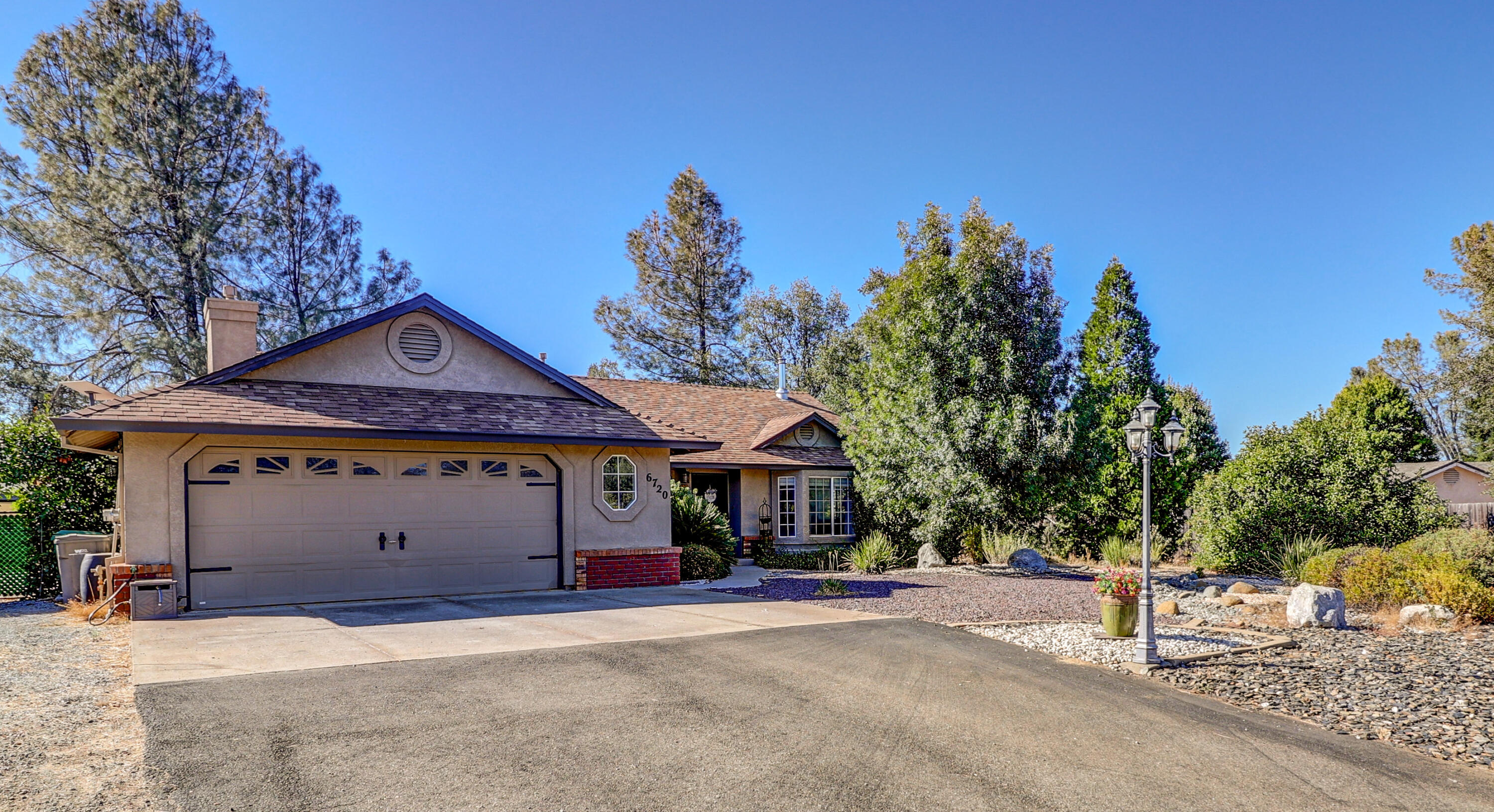 6720 Stallion Ridge Road Anderson, CA 96007 - Photo 2 of 41 IMG_1579