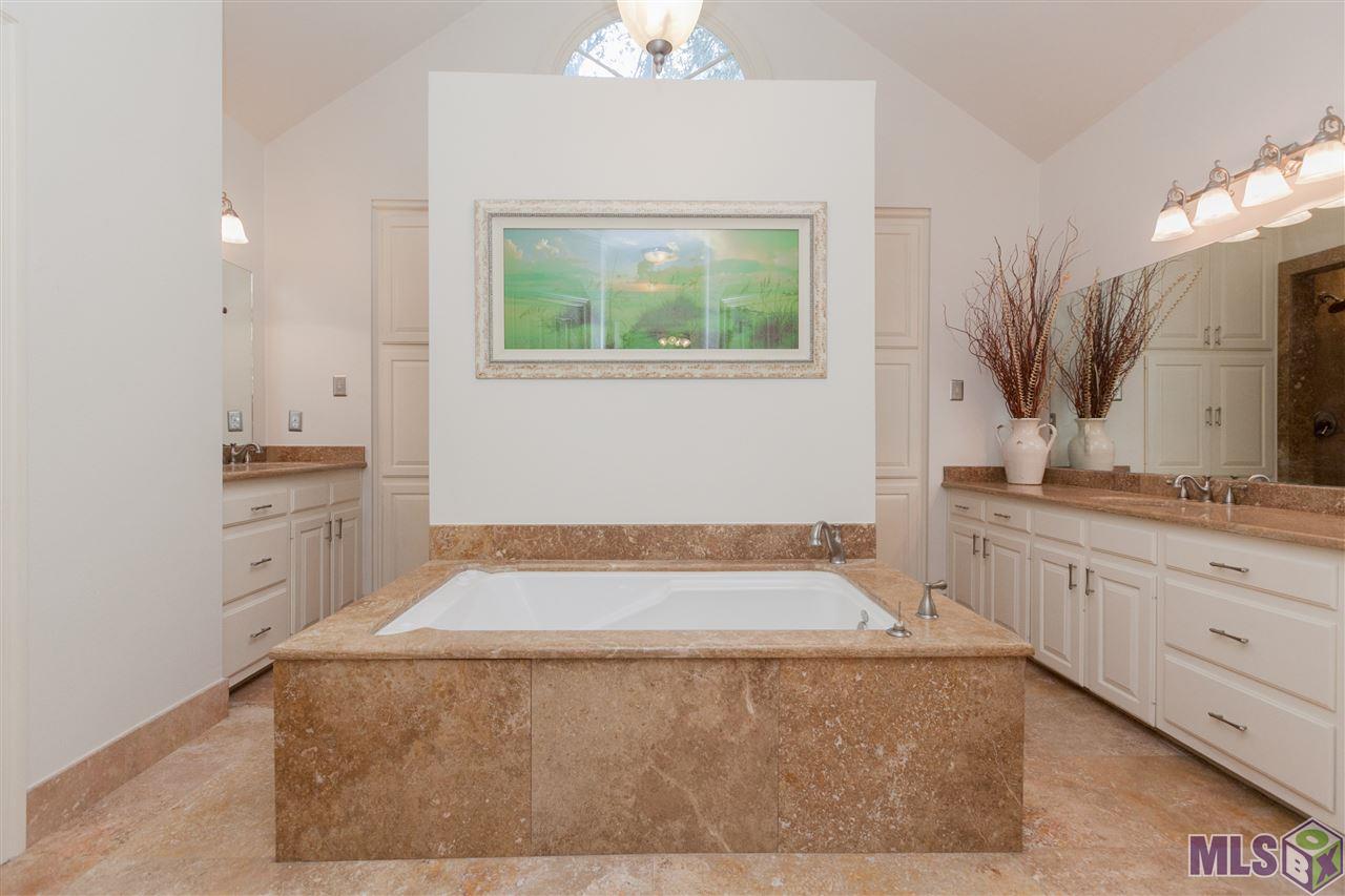 13326 South Plantation Ridge Court Baton Rouge, LA 70810 - Photo 15 of 26 Gallery Image 15