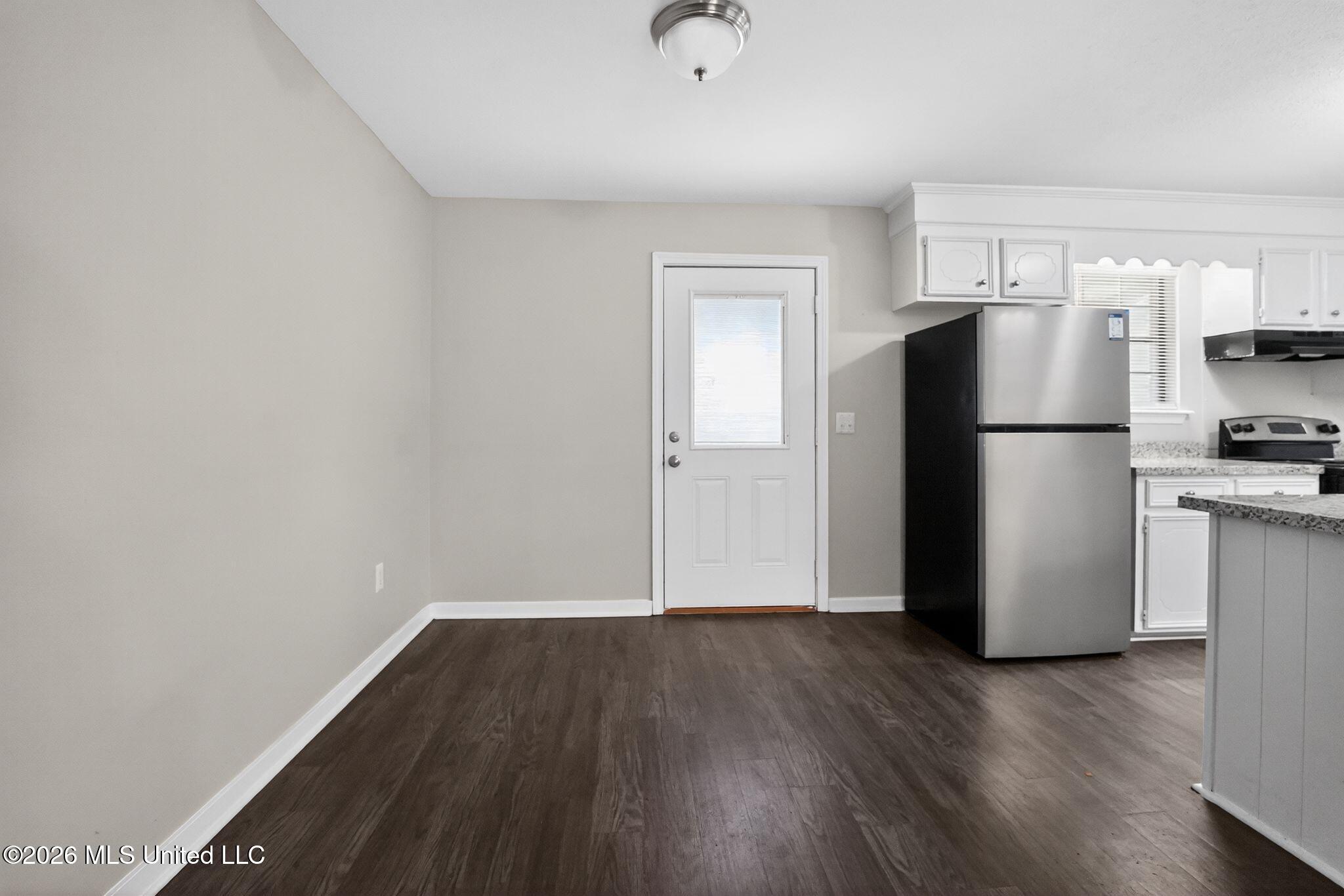 16 Christopher Court Jackson, MS 39212 - Photo 12 of 37 32_16_Christopher_Ct_Jackson_MS_39212_US