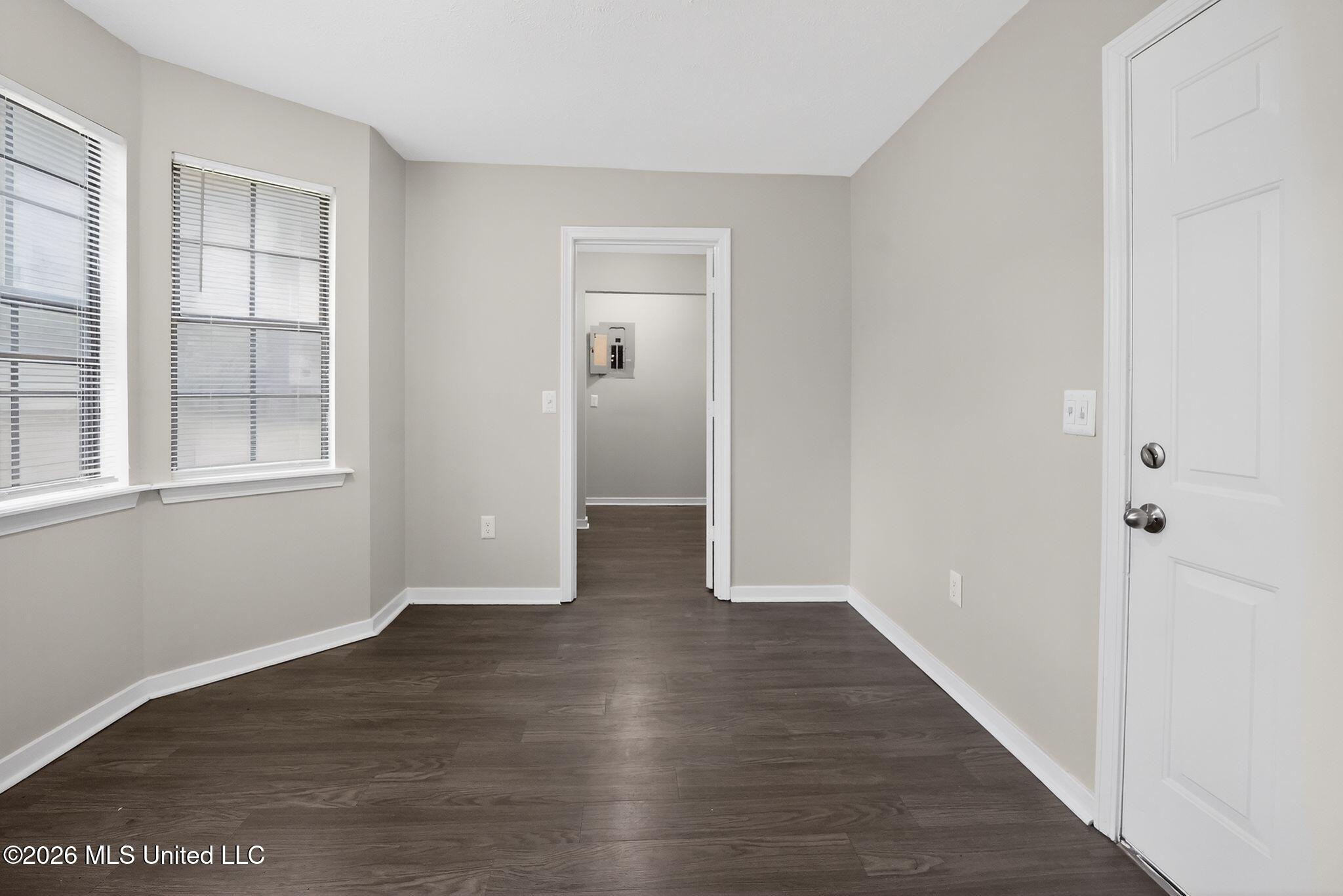 16 Christopher Court Jackson, MS 39212 - Photo 19 of 37 38_16_Christopher_Ct_Jackson_MS_39212_US