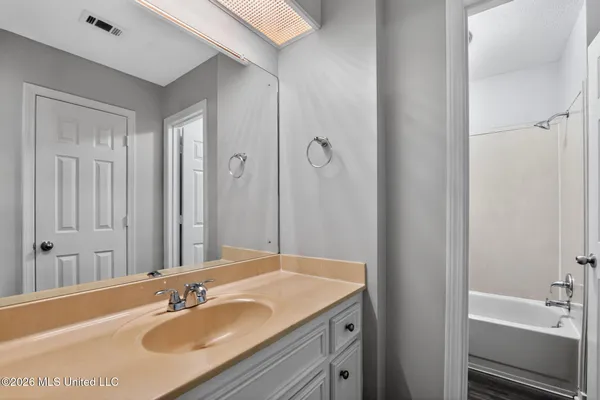 $194,500 | 16 Christopher Court, Jackson, MS 39212