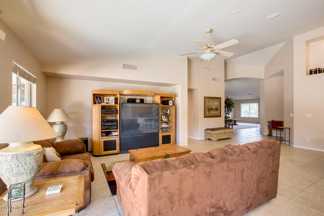 4514 East Decatur Street Mesa, AZ 85205 - Photo 9 of 33 09-Decatur